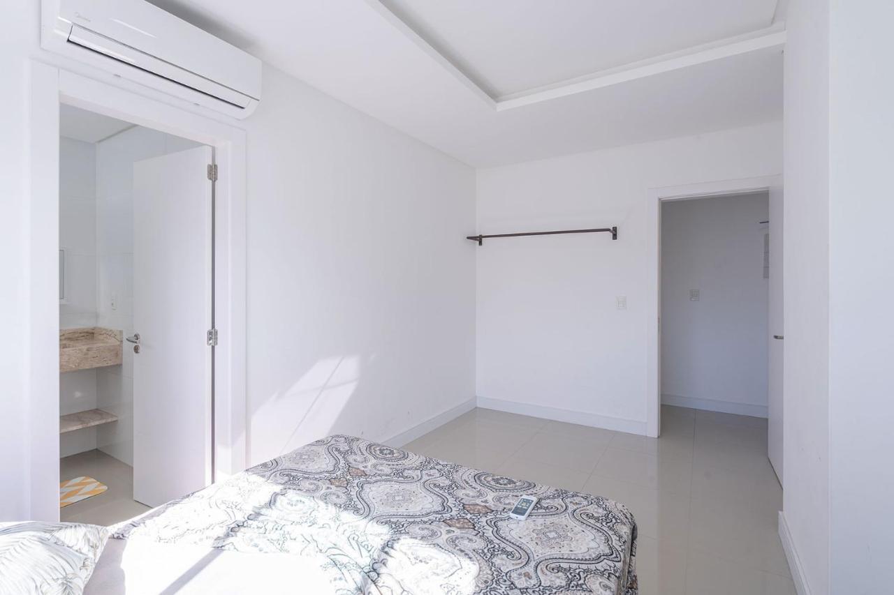Apto A 260M Da Meia Praia Em Condominio De Luxo Sc Itapema Buitenkant foto