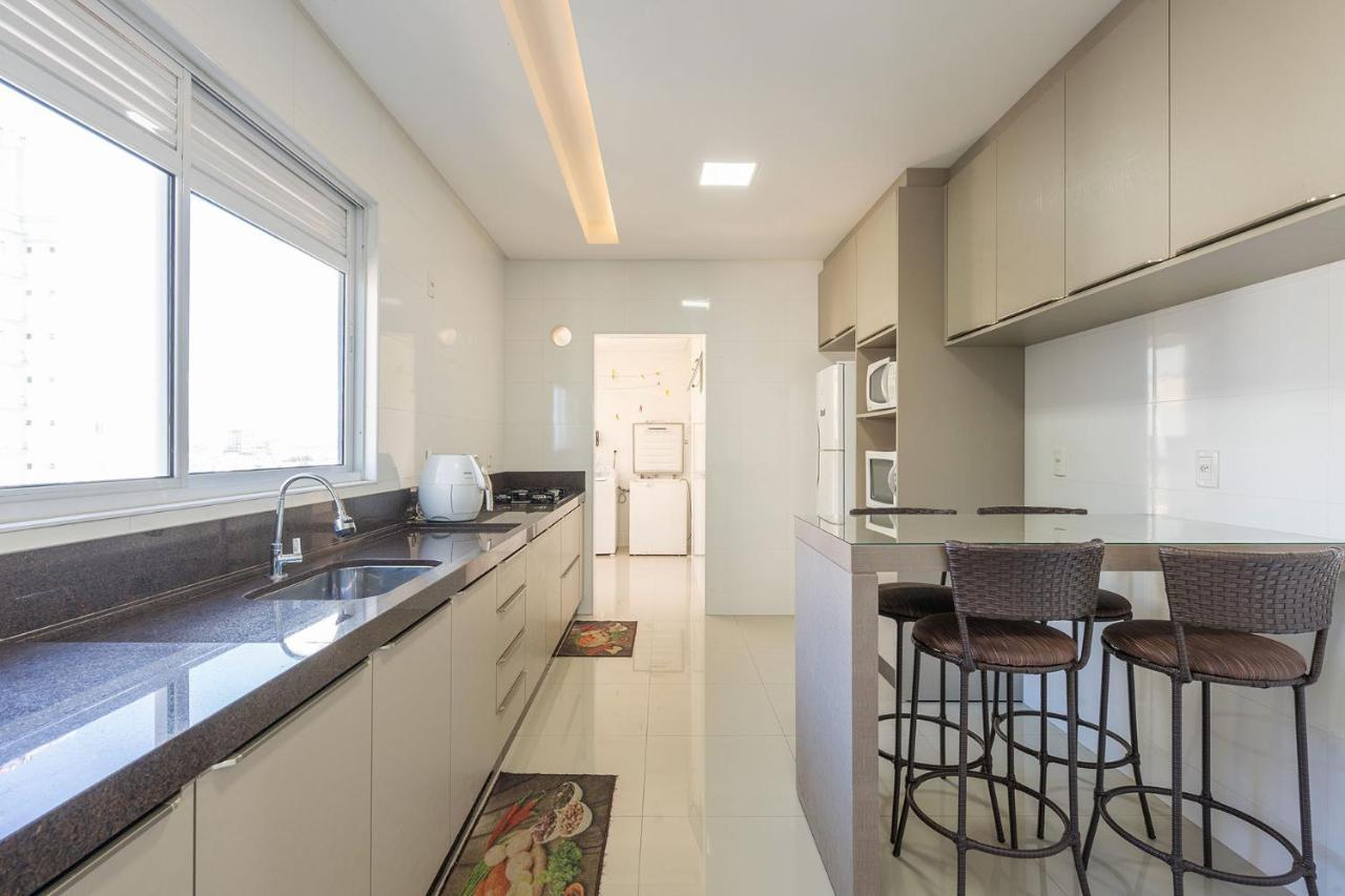 Apto A 260M Da Meia Praia Em Condominio De Luxo Sc Itapema Buitenkant foto